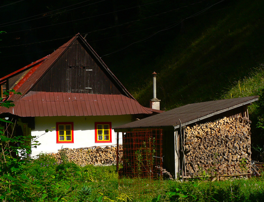 starohorske-osady-pod-kriznou