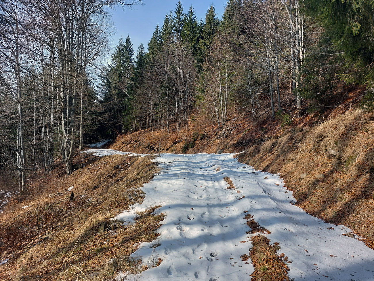 po-zvazniciach-cez-flochovu