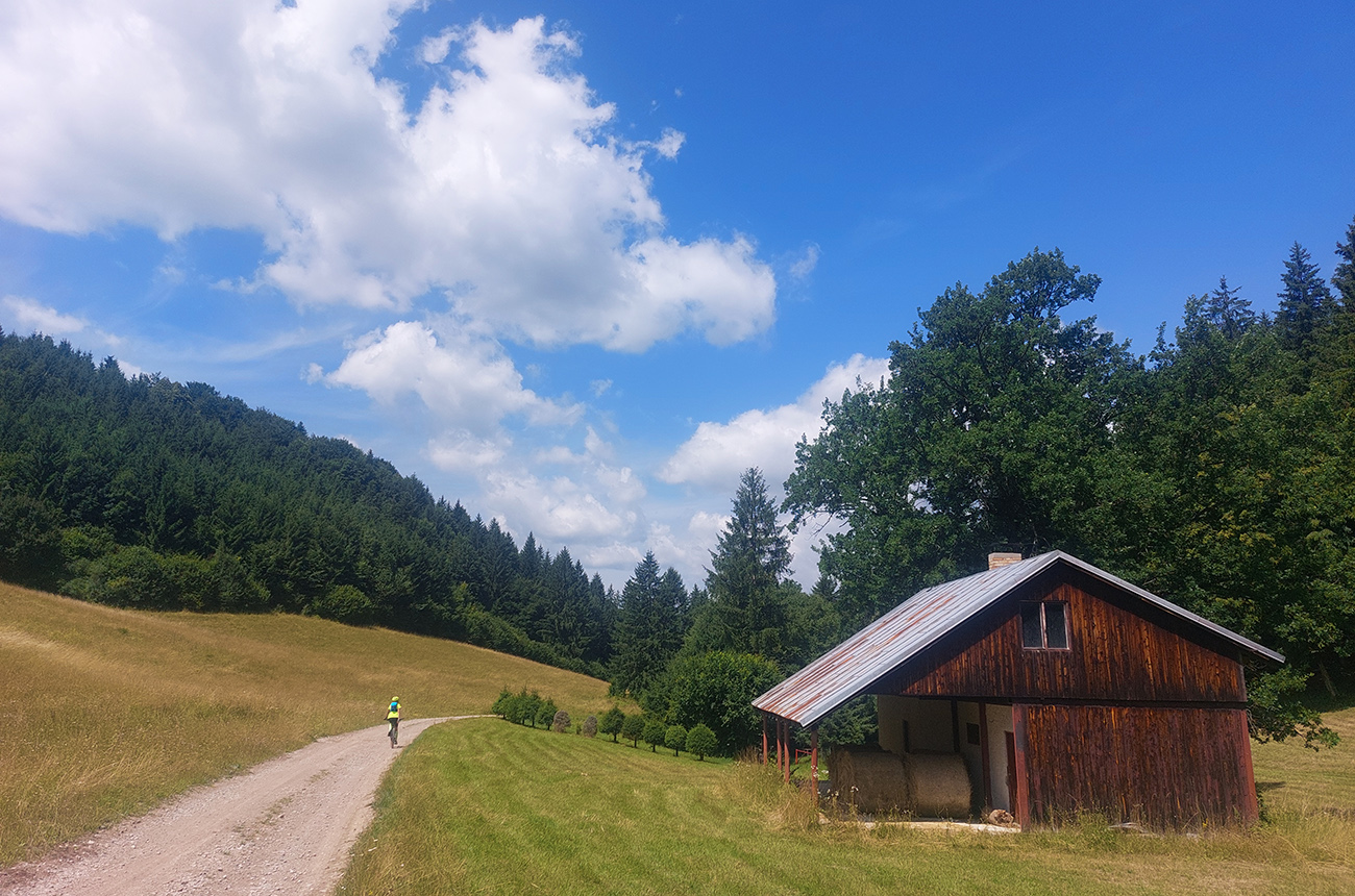 ...a_dlhší_zjazd_Suchou_aj_Mokrou_Driekyňou.